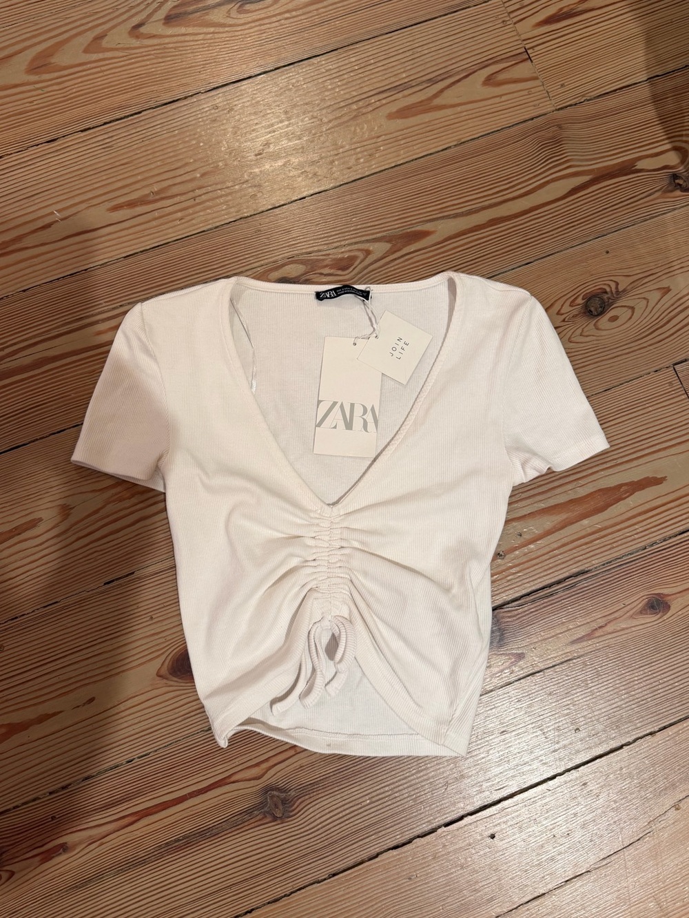 NWT Zara Off-White Ruched V-Neck Crop Top